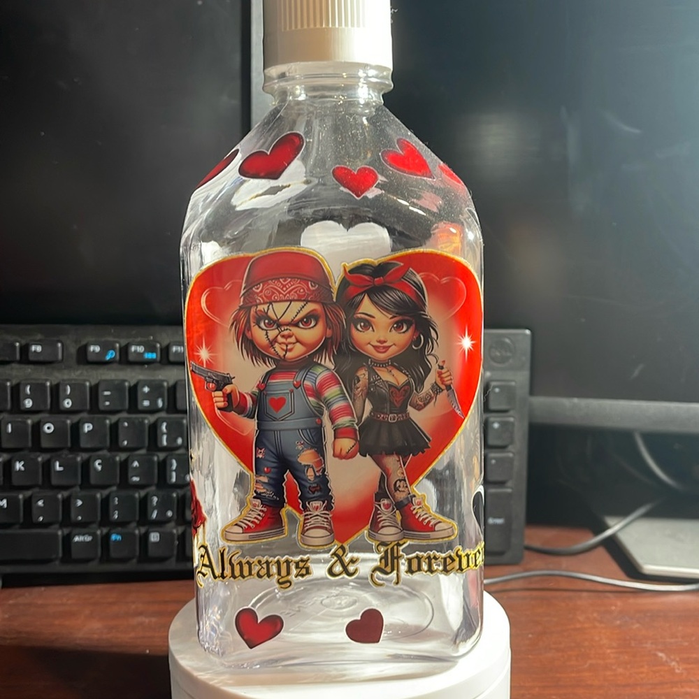 Chucky and tiffany with hearts water bottle